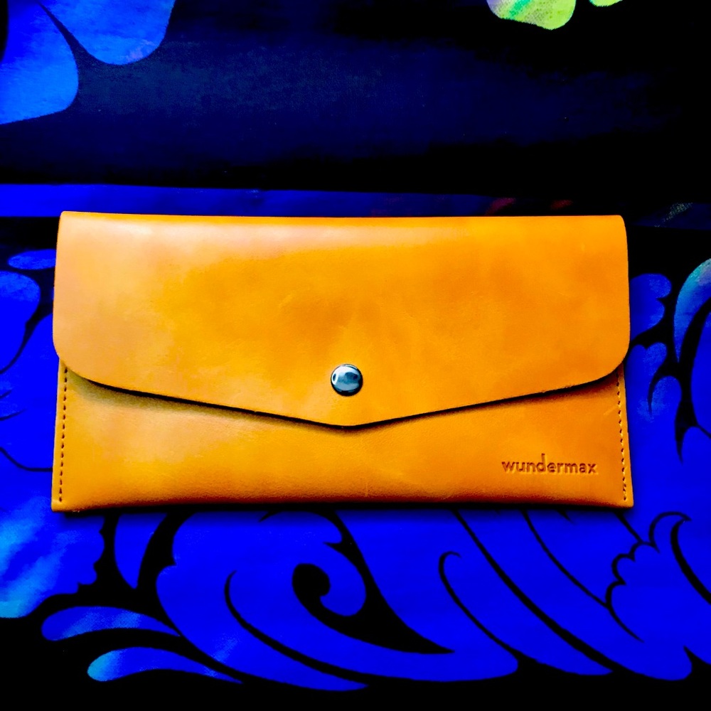 NWOT Wundermax Tan Leather Wallet